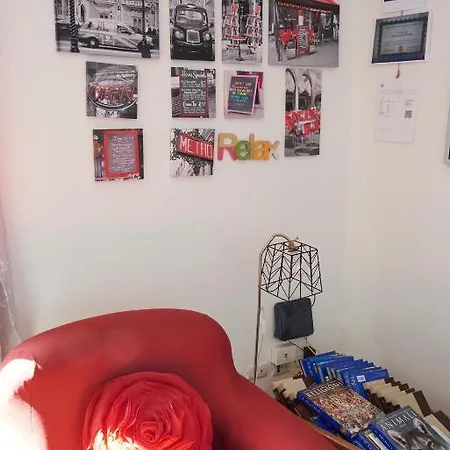 Jerry & Titty House 招待所