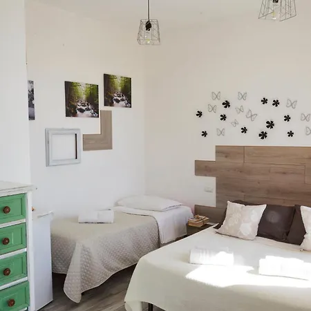 Jerry & Titty House 4* Capena