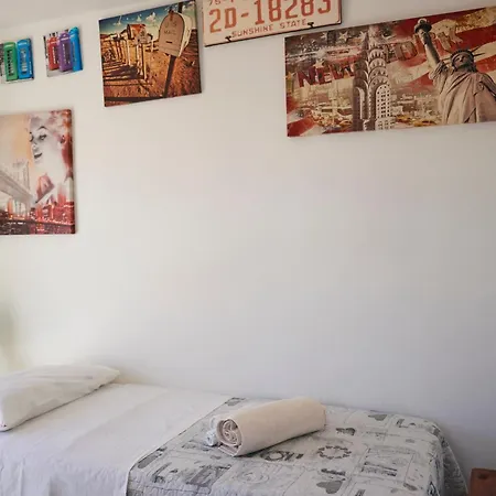 Guest house Jerry & Titty House *